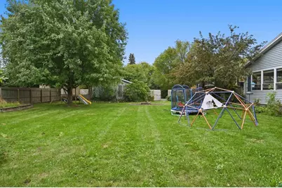 1002 Catlin Ave, Superior, WI 54880 - Photo 29