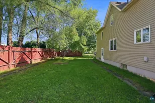 2214 E 6th St, Superior, WI 54880 - Photo 15