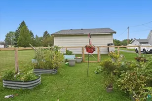 2203 E 14th St, Superior, WI 54880 - Photo 35