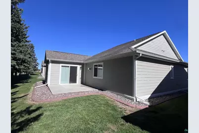 38 Billings Ln, Superior, WI 54880 - Photo 3