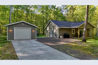 15199 W Maple St, Stone Lake, WI 54876 - Photo 17