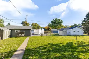 1007 E 4th St, Superior, WI 54880 - Photo 29