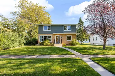 1007 E 4th St, Superior, WI 54880 - Photo 1