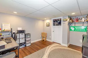 1007 E 4th St, Superior, WI 54880 - Photo 25