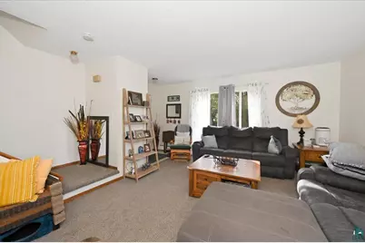 5426 Hammond Ave, Superior, WI 54880 - Photo 5