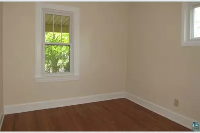 3520 N 21st St, Superior, WI 54880 - Photo 7