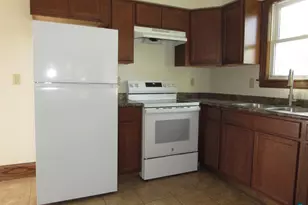 3520 N 21st St, Superior, WI 54880 - Photo 5