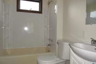 3520 N 21st St, Superior, WI 54880 - Photo 9