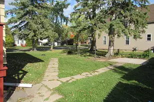 3520 N 21st St, Superior, WI 54880 - Photo 31