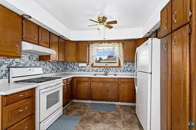 1516 Wyoming Ave, Superior, WI 54880 - Photo 17