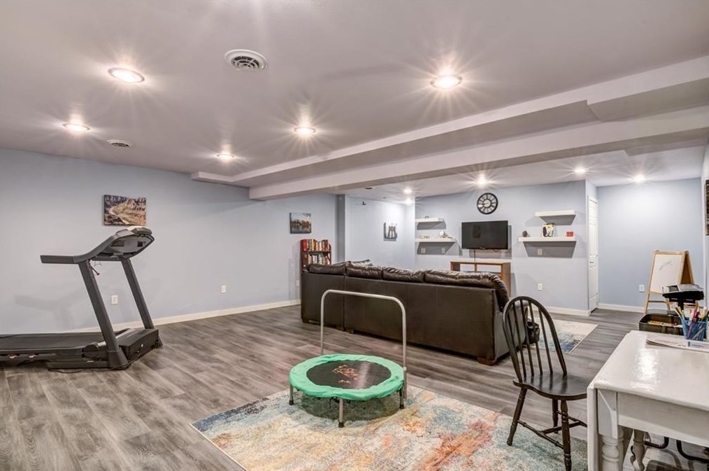 3506 Hester St, Eau Claire WI  54701-7701 exterior