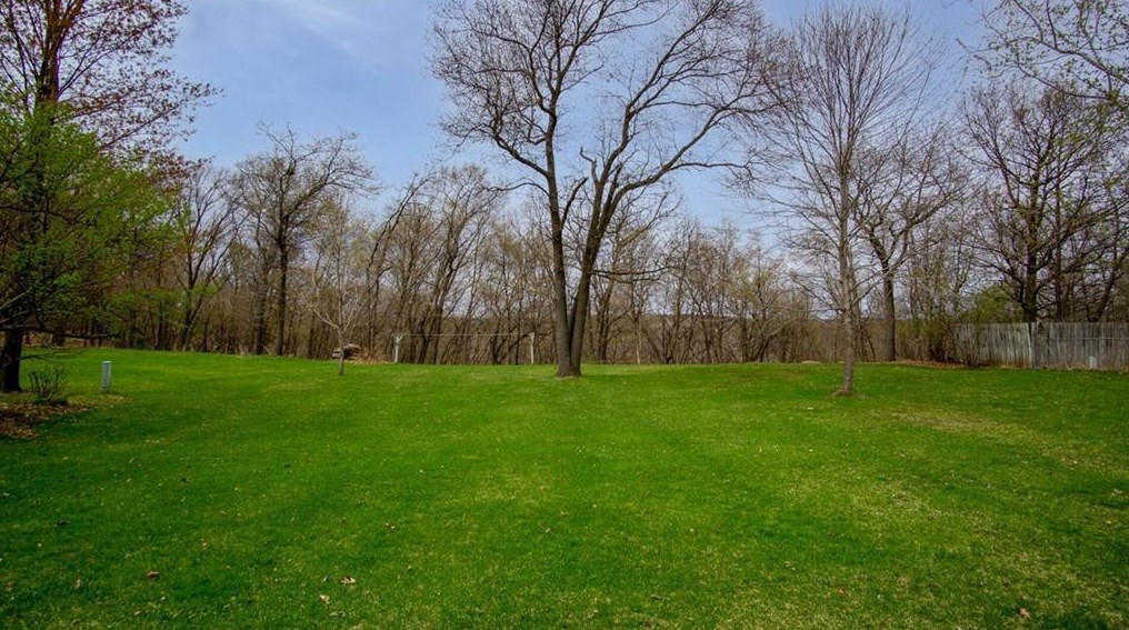 710 Kimberly Dr, Eau Claire WI  54703-0638 exterior