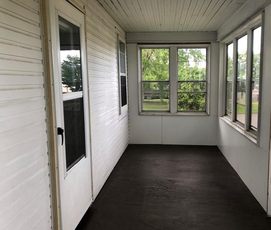 128 Michigan St, Eau Claire WI  54703-5960 exterior