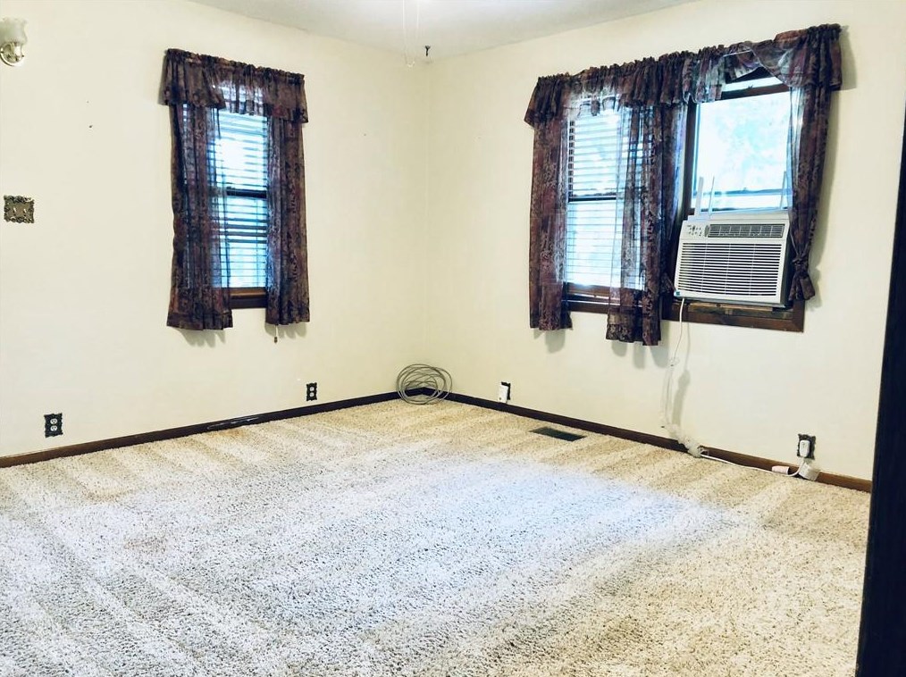 128 Michigan St, Eau Claire WI  54703-5960 exterior