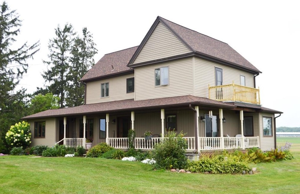 1319 8th Ave, Hillsdale, WI 54733