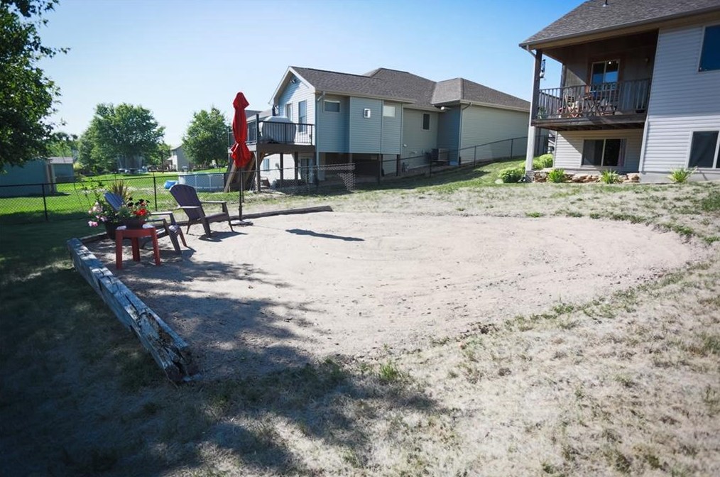 1632 Rolling Hills Ln, Troy WI  54022-2175 exterior