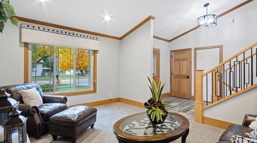 4737 Palmer Ln, Eau Claire WI  54701-7960 exterior