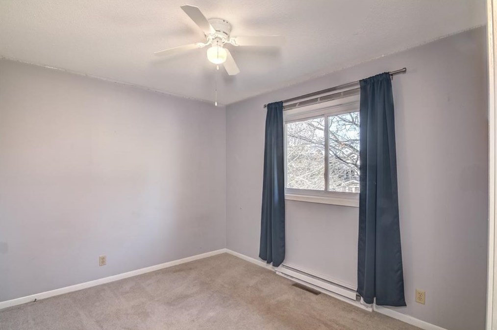 4702 Puttor Dr, Eau Claire WI  54701-7929 exterior