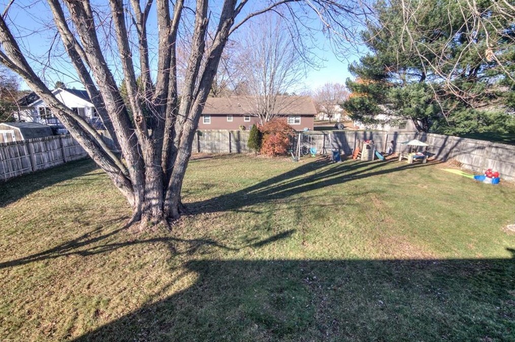 4702 Puttor Dr, Eau Claire WI  54701-7929 exterior