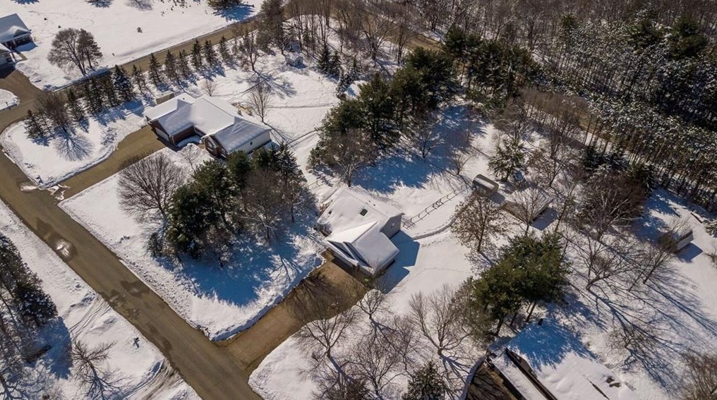 104 Canterbury Rd, Eau Claire WI  54701-7104 exterior