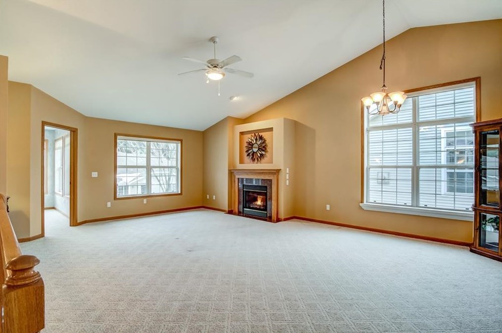 4215 E Hamilton Ave, Eau Claire, WI 54701