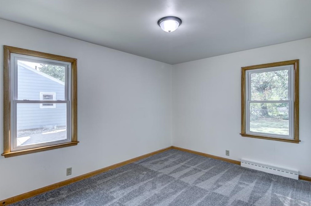 427 Grant Ave, Eau Claire WI  54701-6412 exterior