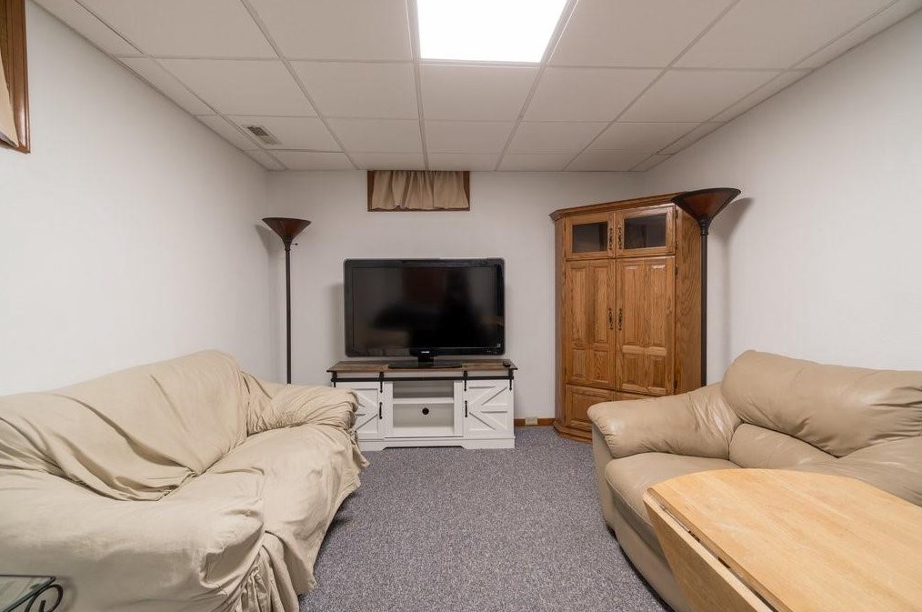 1318 Rowe St, Eau Claire WI  54703-1696 exterior