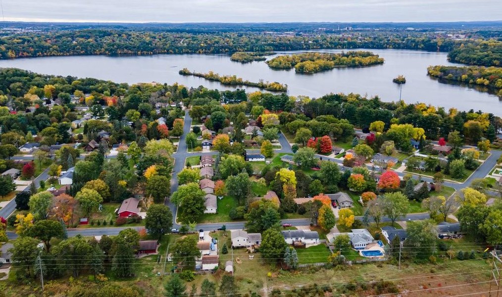 1318 Rowe St, Eau Claire WI  54703-1696 exterior