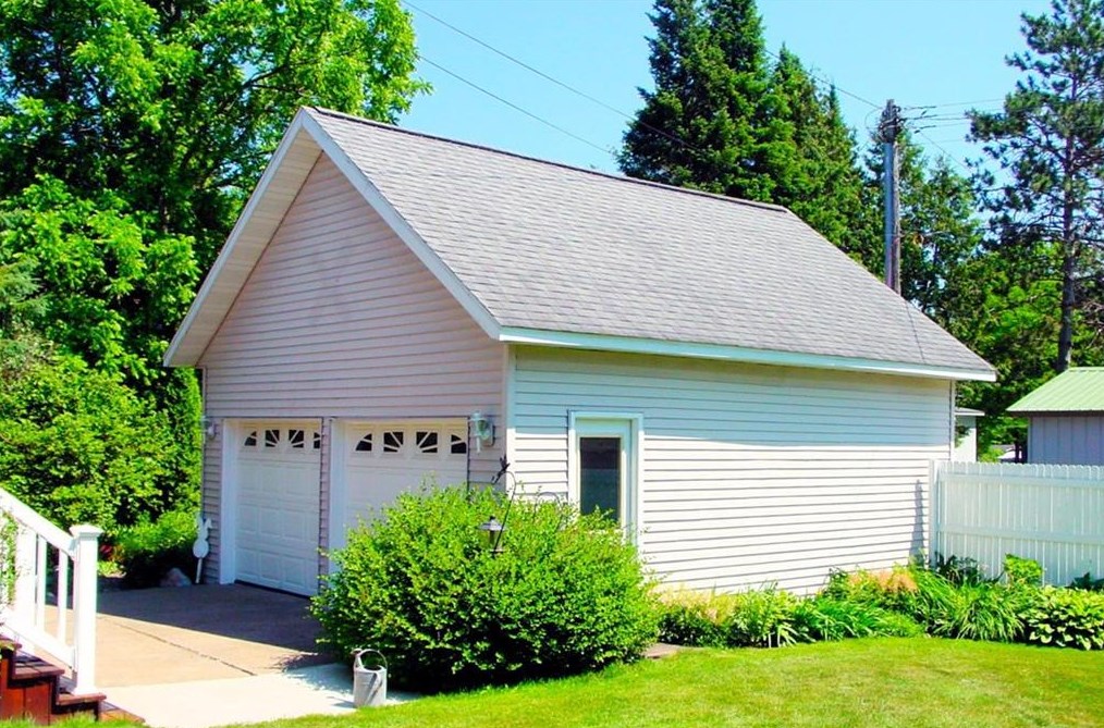 510 Miner Ave, Ladysmith WI  54848-1730 exterior