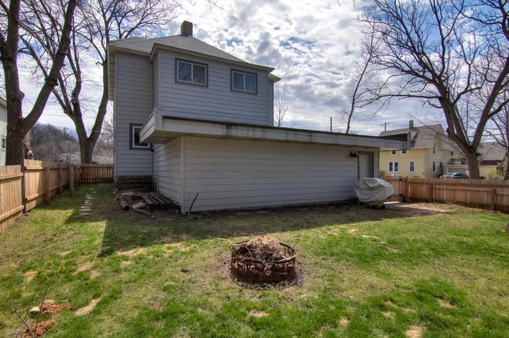 1101 Main St, Rusk WI  54751-2846 exterior