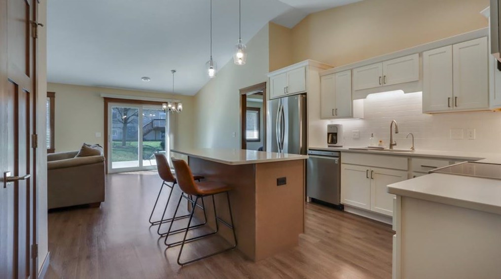 743 Jeffers Ridge Rd, Eau Claire WI  54703-9637 exterior