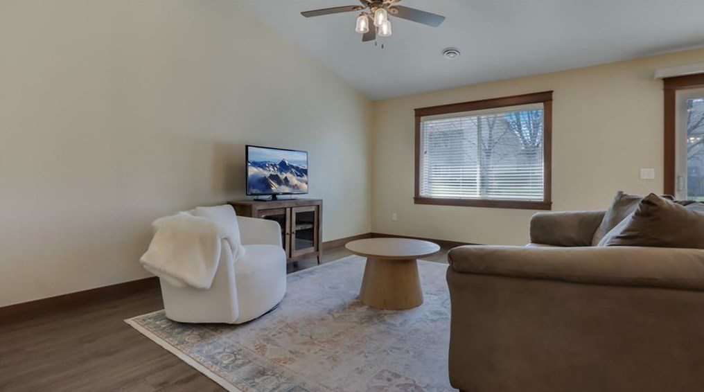 743 Jeffers Ridge Rd, Eau Claire WI  54703-9637 exterior