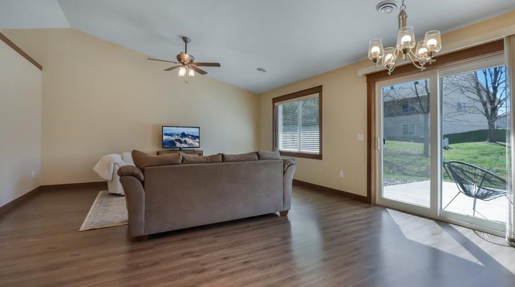 743 Jeffers Ridge Rd, Eau Claire WI  54703-9637 exterior