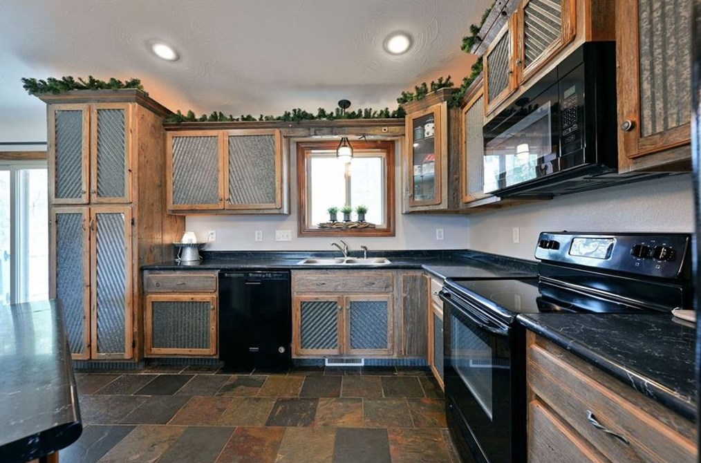 6460 Ojibwa Rd, Spooner WI  54801 exterior