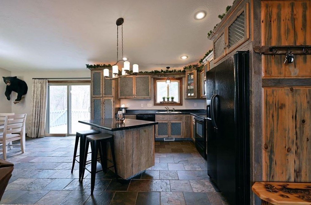 6460 Ojibwa Rd, Spooner WI  54801 exterior