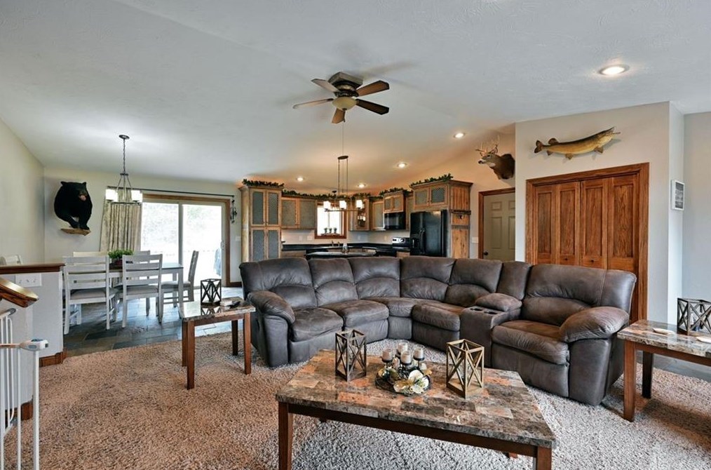 6460 Ojibwa Rd, Spooner WI  54801 exterior