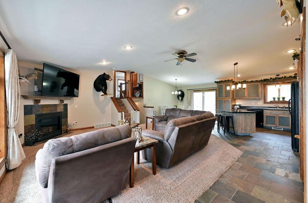 6460 Ojibwa Rd, Spooner WI  54801 exterior