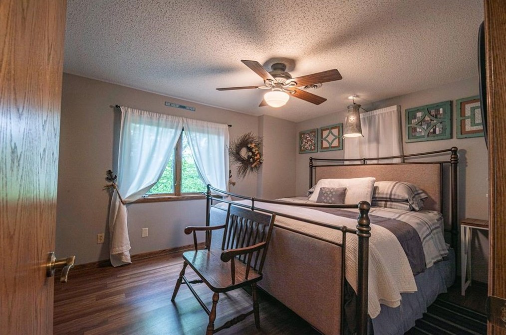 2477 28 1/2 St, Canton WI 54868-9093 exterior