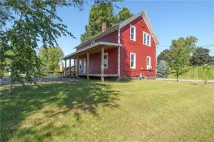 693 E Main St, Mondovi, WI 54755 - Photo 5