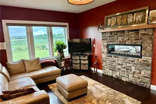 1747 E Drinkman Ln, Eau Claire, WI 54701 - Photo 17