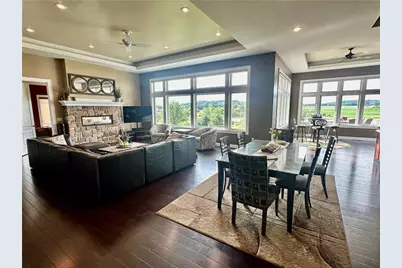 1747 E Drinkman Lane, Eau Claire, WI 54701 - Photo 9