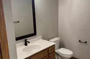 5529 Cottage Ln, Eau Claire, WI 54701 - Photo 9