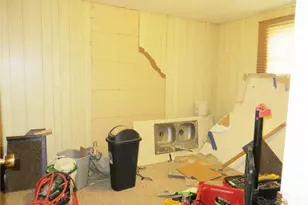 201 E School Street #1&amp 2, Thorp, WI 54771 - Photo 21