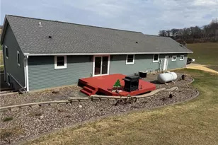 W27381 Lewis Valley Rd, Arcadia, WI 54612 - Photo 5