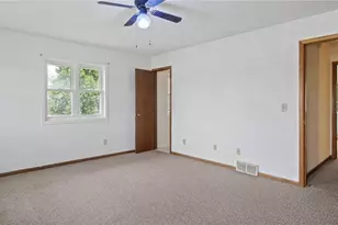 1413 E Clairemont Ave, Eau Claire, WI 54701 - Photo 15