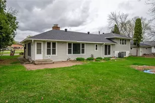 1413 E Clairemont Ave, Eau Claire, WI 54701 - Photo 39