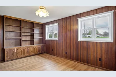 1413 E Clairemont Avenue, Eau Claire, WI 54701 - Photo 29