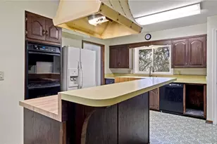 1413 E Clairemont Ave, Eau Claire, WI 54701 - Photo 19