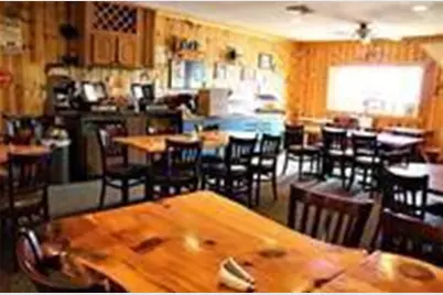 205 W Hill Street, Thorp, WI 54771 - Photo 9