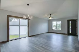 523 Hagman St Lot 28, Eau Claire, WI 54703 - Photo 9